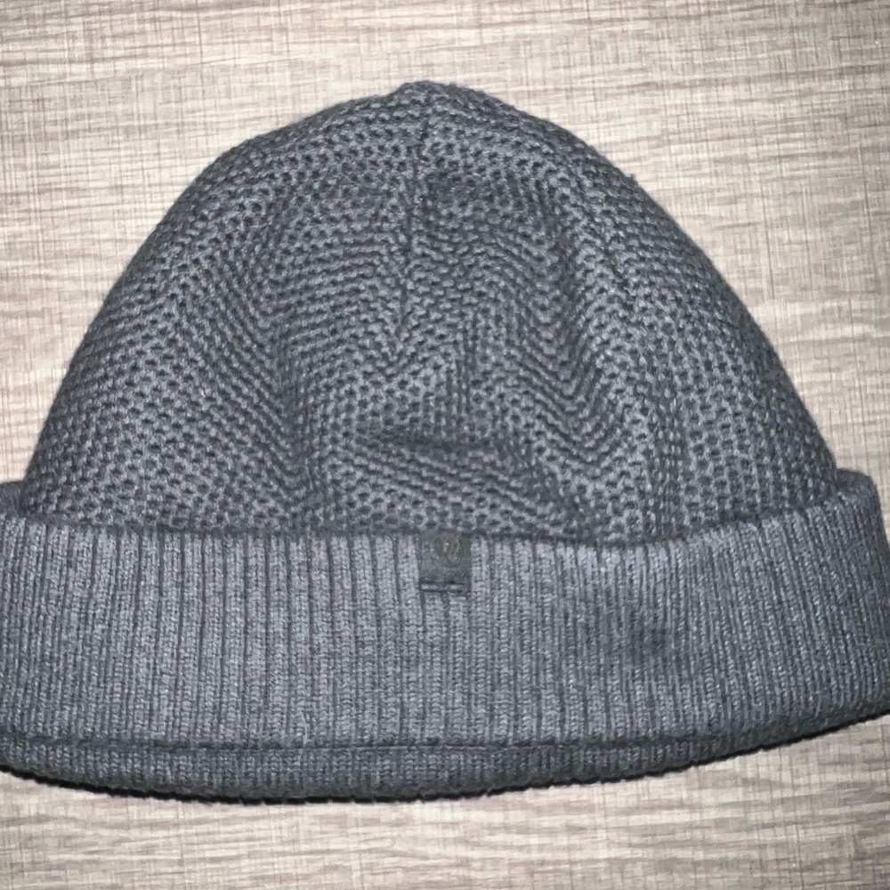 Lululemon beanie